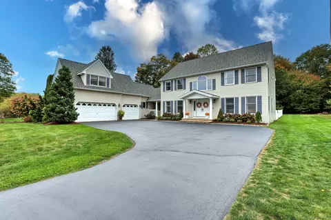180 Platt Ln, Milford, CT 06461