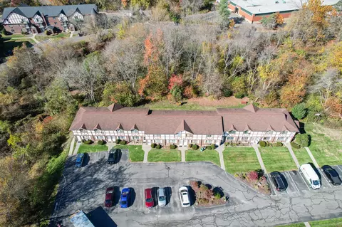35 Preston Ter #8, Waterbury, CT 06705