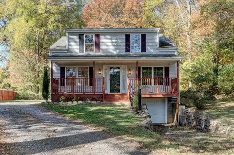 124 Potuccos Ring Rd, Wolcott, CT 06716