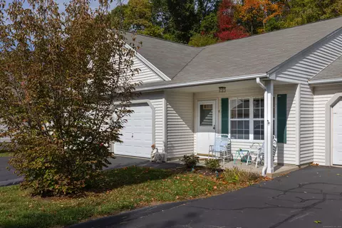 150 Forest Rd #6, Milford, CT 06461
