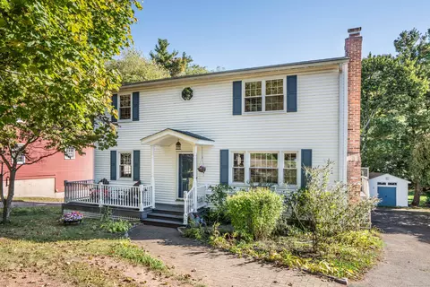 55 Mattabassett St, Berlin, CT 06023