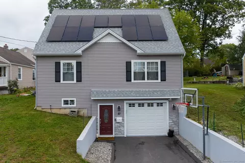 87 Pinehurst Ave, New Britain, CT 06053
