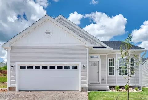 145 Webster Ln #2-41, Middletown, CT 06457