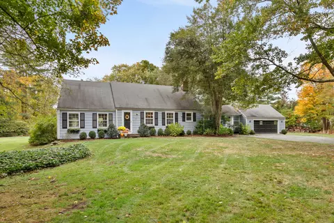 357 Jelliff Mill Rd, New Canaan, CT 06840