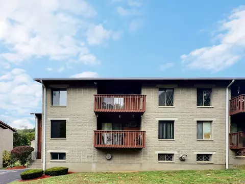 26 Prospect St #27, Manchester, CT 06040