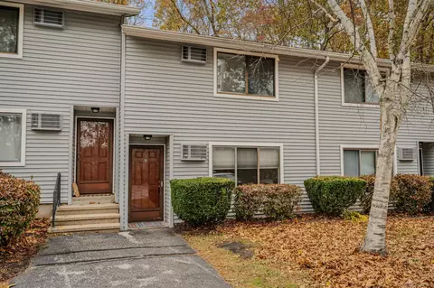 292 Meridian St #C, Groton, CT 06340