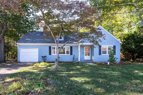 10 Lakeview Park, Columbia, CT 06237