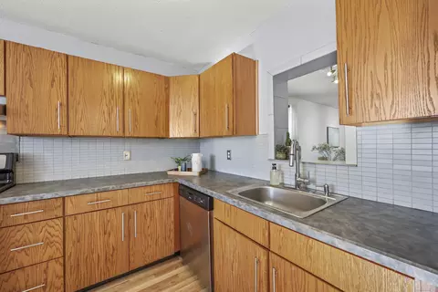 Kitchen - 5 Staunton Ct #A, Farmington, CT 06032 photo 1 of 2