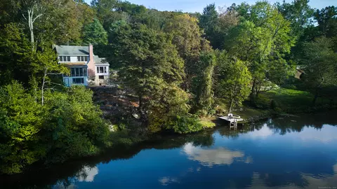 136 Lyons Plain Rd, Weston, CT 06883