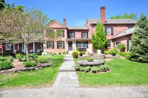 794 Main St, Somers, CT 06071