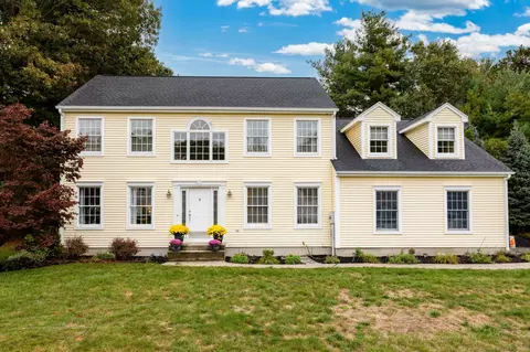 73 Kathryn Ln, Plantsville, CT 06479