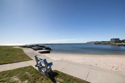 157 Kings Hwy #E, Milford, CT 06460