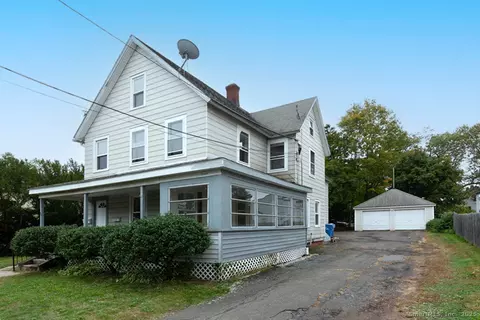 46 Foster St, Manchester, CT 06040