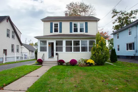 21 Saint James St, West Hartford, CT 06119