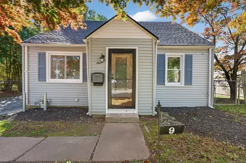 9 Porterbrook Ave, East Hartford, CT 06118
