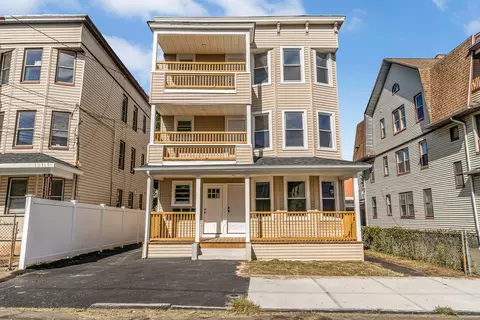 82 Waldorf Ave, Bridgeport, CT 06605