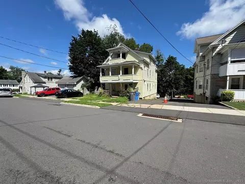 17 Grove St, Bristol, CT 06010