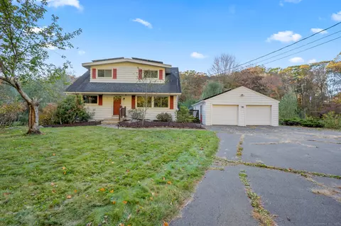 115 Porter Ave, Middlebury, CT 06762