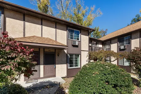 198 Bradley Ave #9, Waterbury, CT 06708