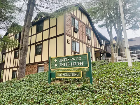 125 Warner Hill Rd #76, Stratford, CT 06614