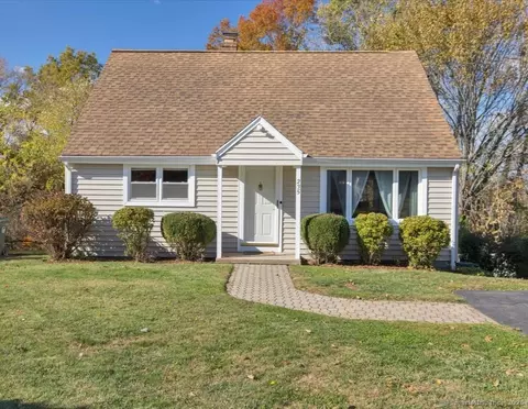 235 Orchard Ave, Newington, CT 06111