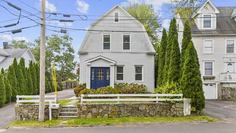 709 Tunxis Hill Rd, Fairfield, CT 06825