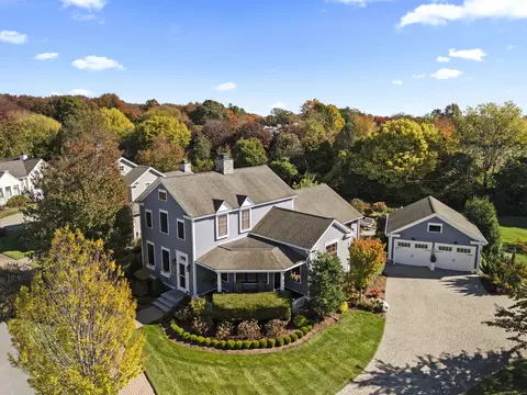6 Kingfisher Ln, Clinton, CT 06413