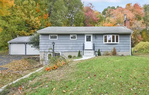 111 Cemetary Rd, Vernon, CT 06066