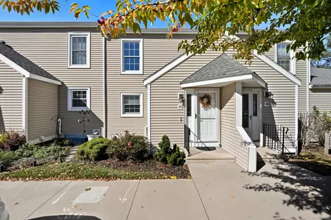 11 The Hamlet #C, Enfield, CT 06082