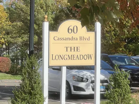 60 Cassandra Blvd, West Hartford, CT 06107
