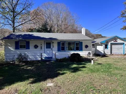 34 Plains Rd, Franklin, CT 06254