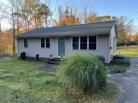 471 Goose Ln, Coventry, CT 06238