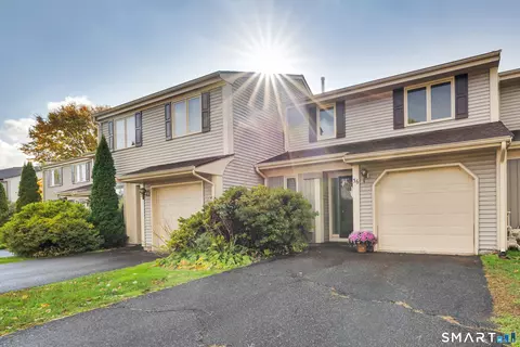 36 Copper Beech Dr #36, Rocky Hill, CT 06067