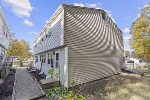 185 Newell Ave, Bristol, CT 06010