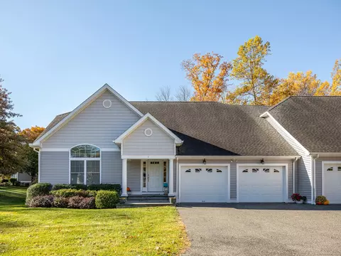 1 Blossom Ct #1, New Milford, CT 06776