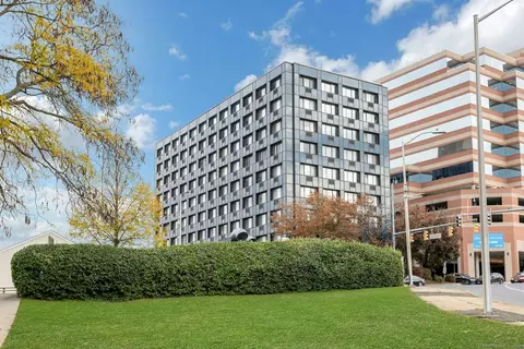 300 Broad St #902, Stamford, CT 06902