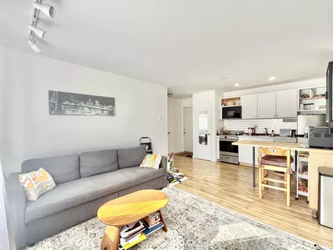 5 W Washington Ave #5, Stamford, CT 06902