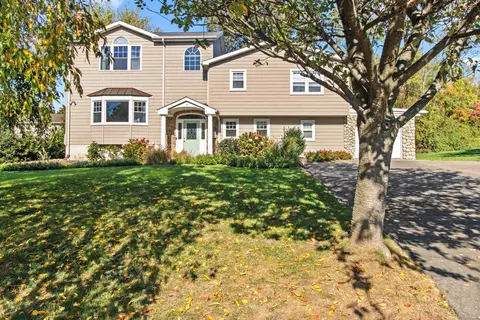 14 Dairy Farm Rd, Norwalk, CT 06851