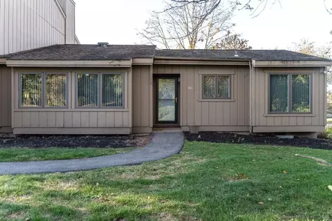 16 Pilgrim Hbr #C, Wallingford, CT 06492
