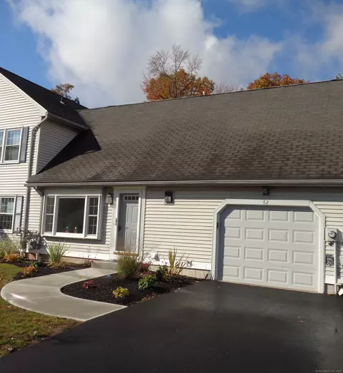 62 Deer Run Trl, Manchester, CT 06042