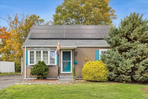 123 Merigold Dr, New Britain, CT 06053