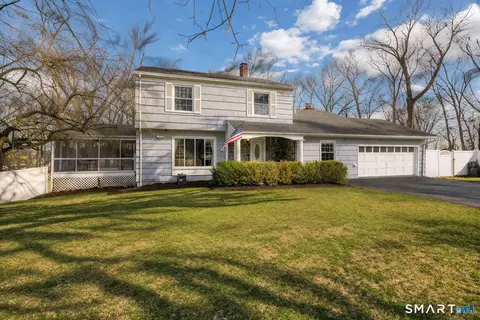 11 Charcoal Rd, Norwalk, CT 06854