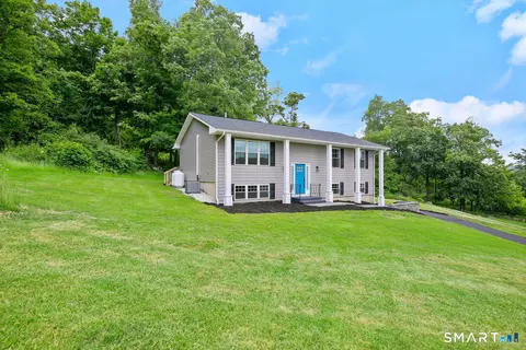 12 Cel Bret Dr, Danbury, CT 06810