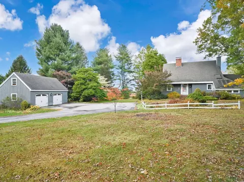 579 Matson Hill Rd, Glastonbury, CT 06073