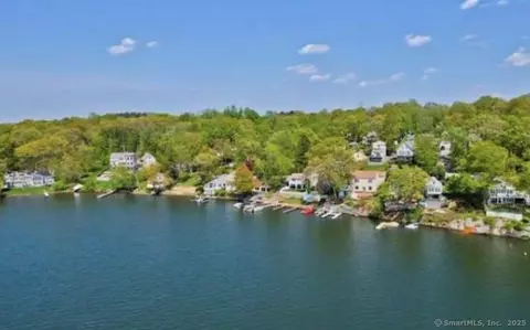 60 Wangonk Trl, East Hampton, CT 06424