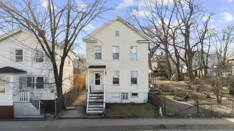 354 Blatchley Ave, New Haven, CT 06513