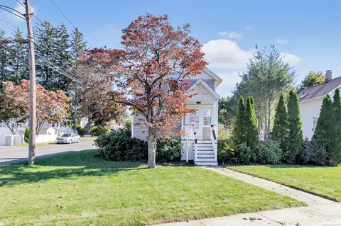 700 Huntington Rd, Stratford, CT 06614