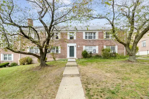 1046 E Main St #4, Stamford, CT 06902