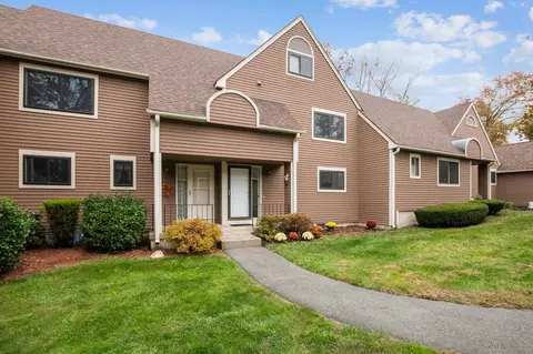 11 Mallard Cir #11, Tariffville, CT 06081