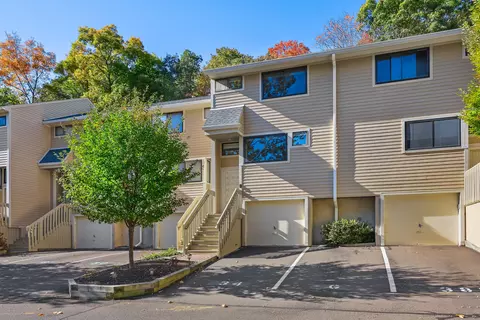 34 Sunrise Hill Rd #34, Norwalk, CT 06851